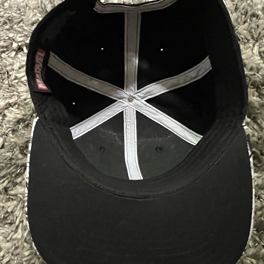 Deadpool Marvel SnapBack - Picture 3 of 5